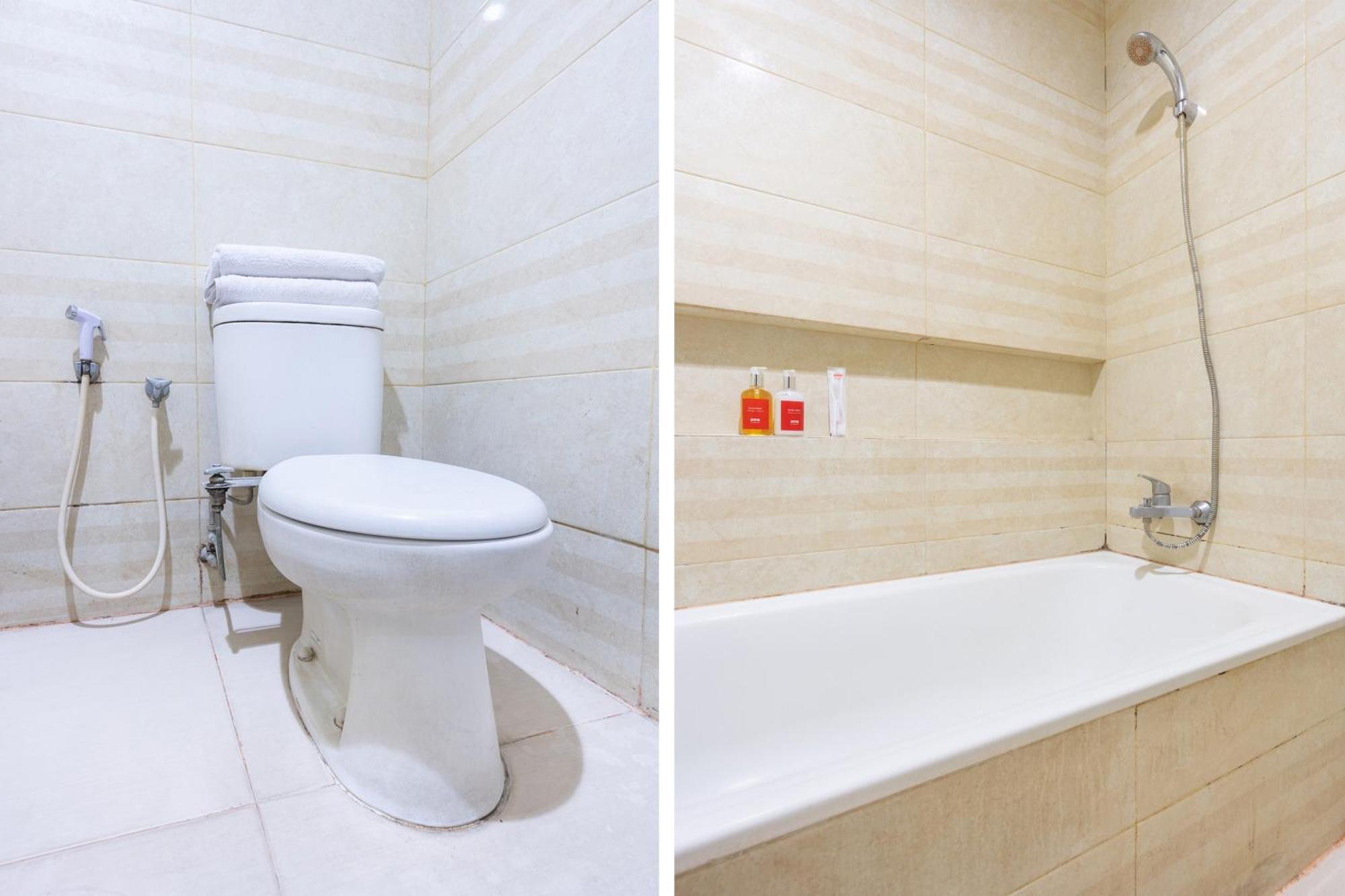 Готель Super Oyo Flagship 91863 Metro House Сурабая Екстер'єр фото